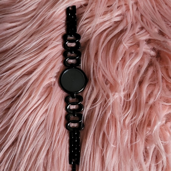 Watch - Picture 7 of 8